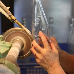 Bouteille eau de vie taillé