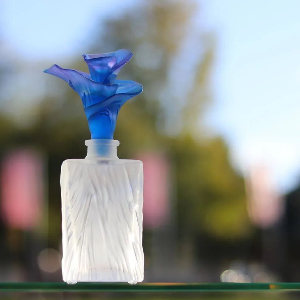 Flacon parfum numéroté arum daum