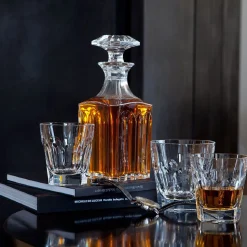 Harcourt 1841 gobelet old baccarat