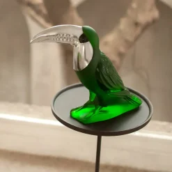 Sculpture Toucan vert tamponné platine Lalique