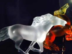 Statuette cheval kazak lalique