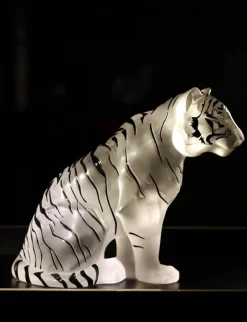 Tigre assis émaillé noir lalique