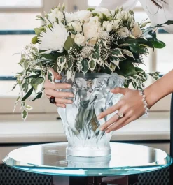 Vase Bacchantes iconique Lalique