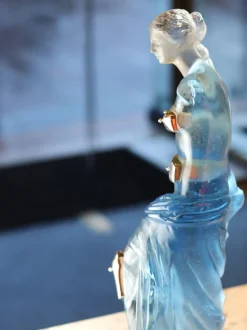 Vénus aux tiroirs de dali pour daum